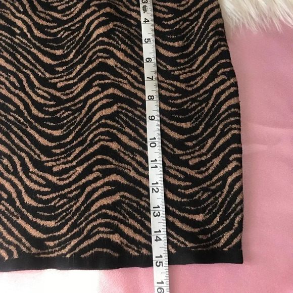 🛍Sweater material tiger print skirt - Picture 4 of 4